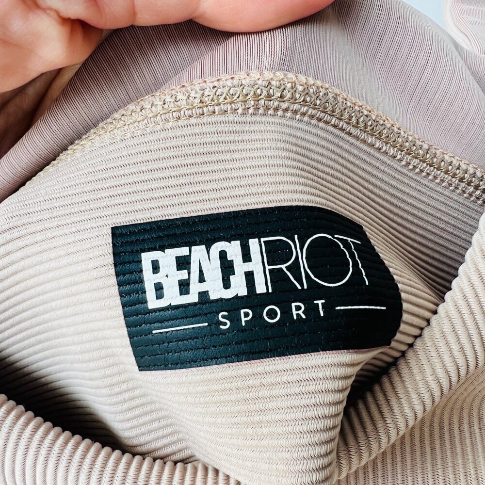 Beach Riot Sports Bra - Picture 6 of 10